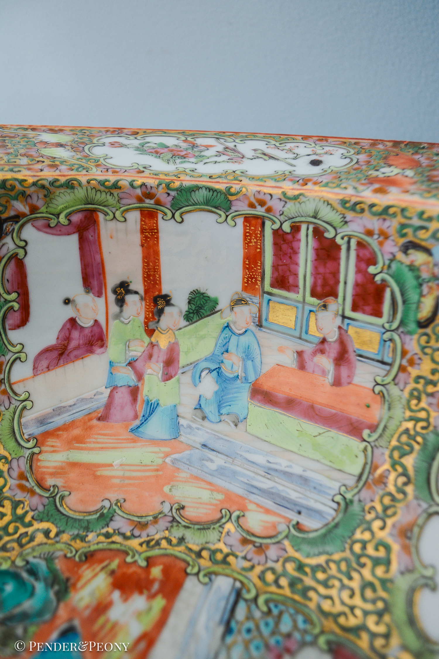 Gorgeous antique Rose Medallion basin bowl with flared rim and central Mandarin style panel in well