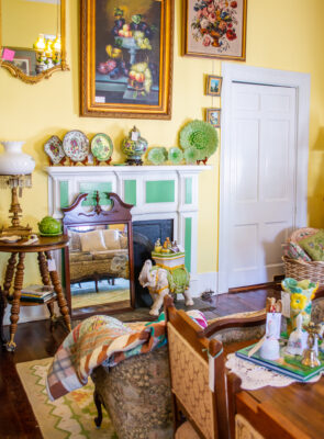 Emerald Chandelier - Tea Room