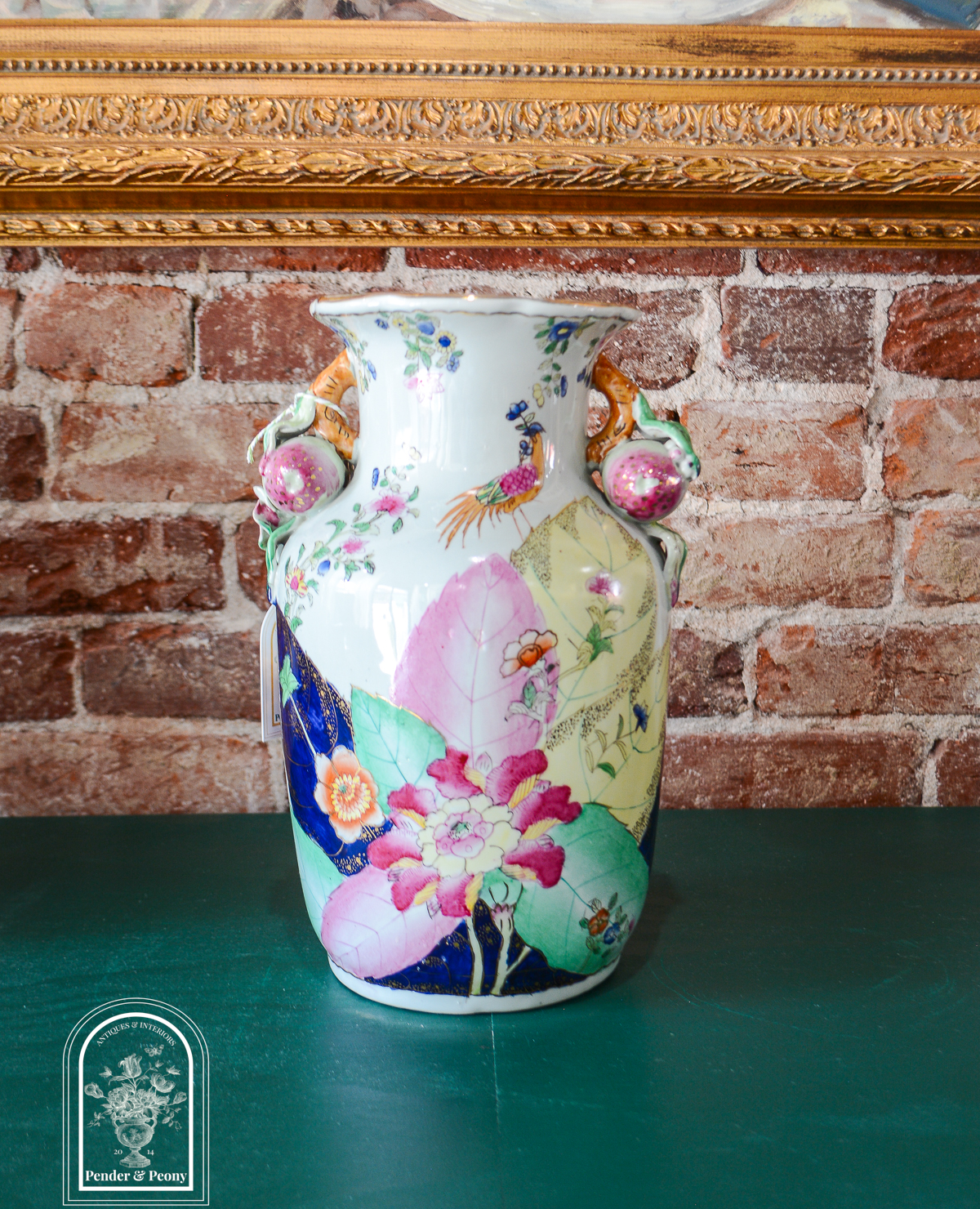 United Wilson Tobacco Leaf Vase, Vintage