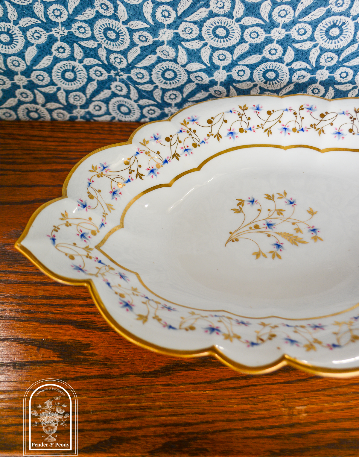 Worcester Footed Lozenge Dish, Cornflower Tendrils