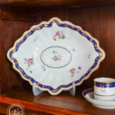Circa 1775 Chelsea Derby Lozenge Dish with Cobalt Rim