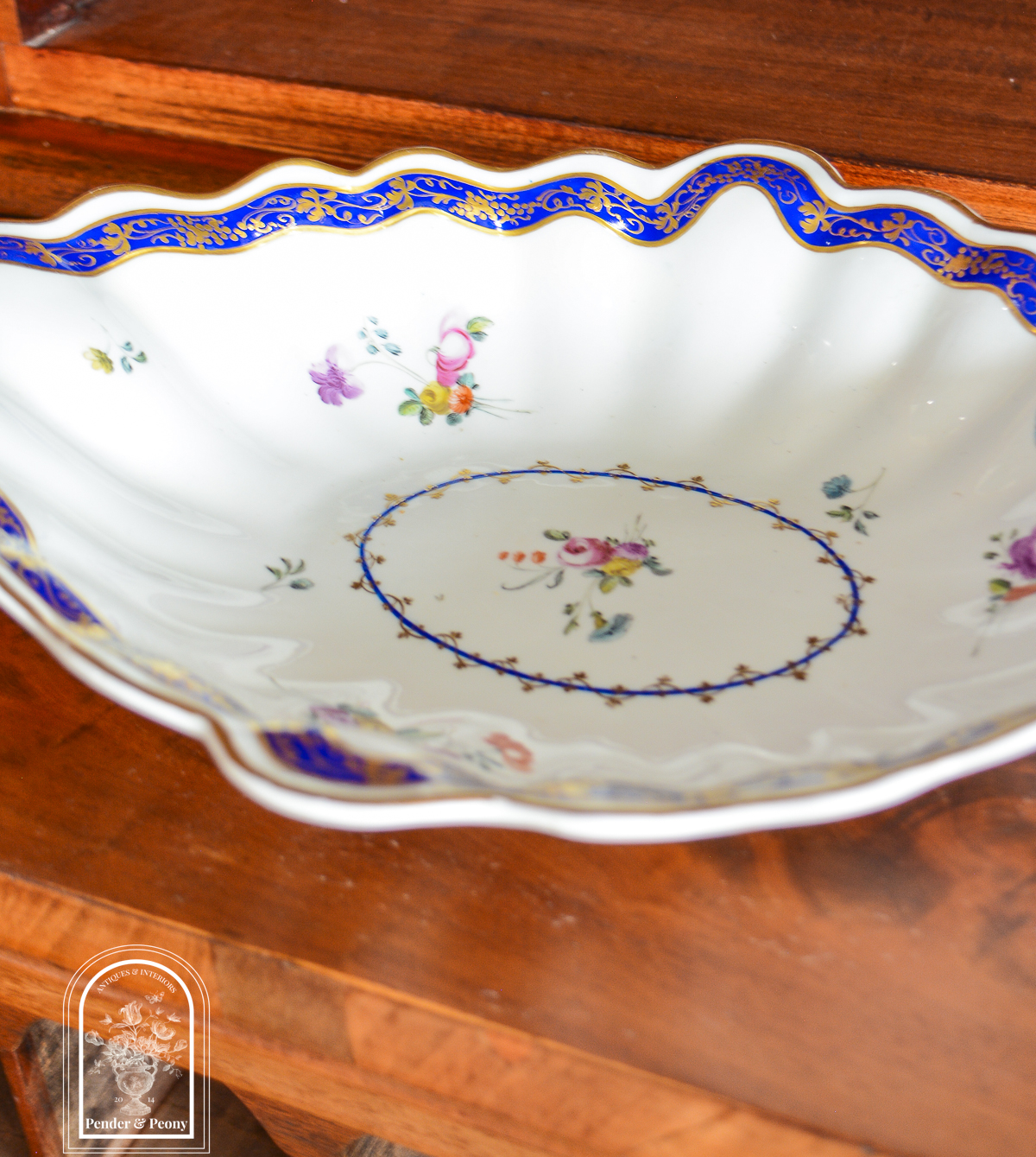 Circa 1775 Chelsea Derby Lozenge Dish with Cobalt Rim, Edward Withers - Image 5