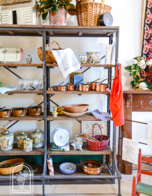 A peek inside the Pender & Peony Pop-Up Shop in downtown Clinton, TN at 346 Market Street