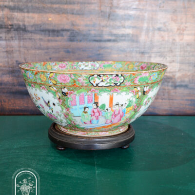 Rose Medallion punch bowl - antique