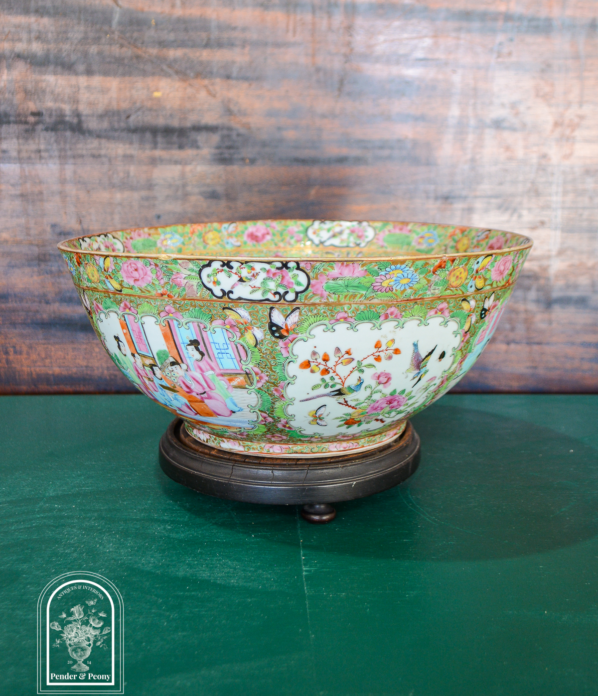Rose Medallion punch bowl - antique