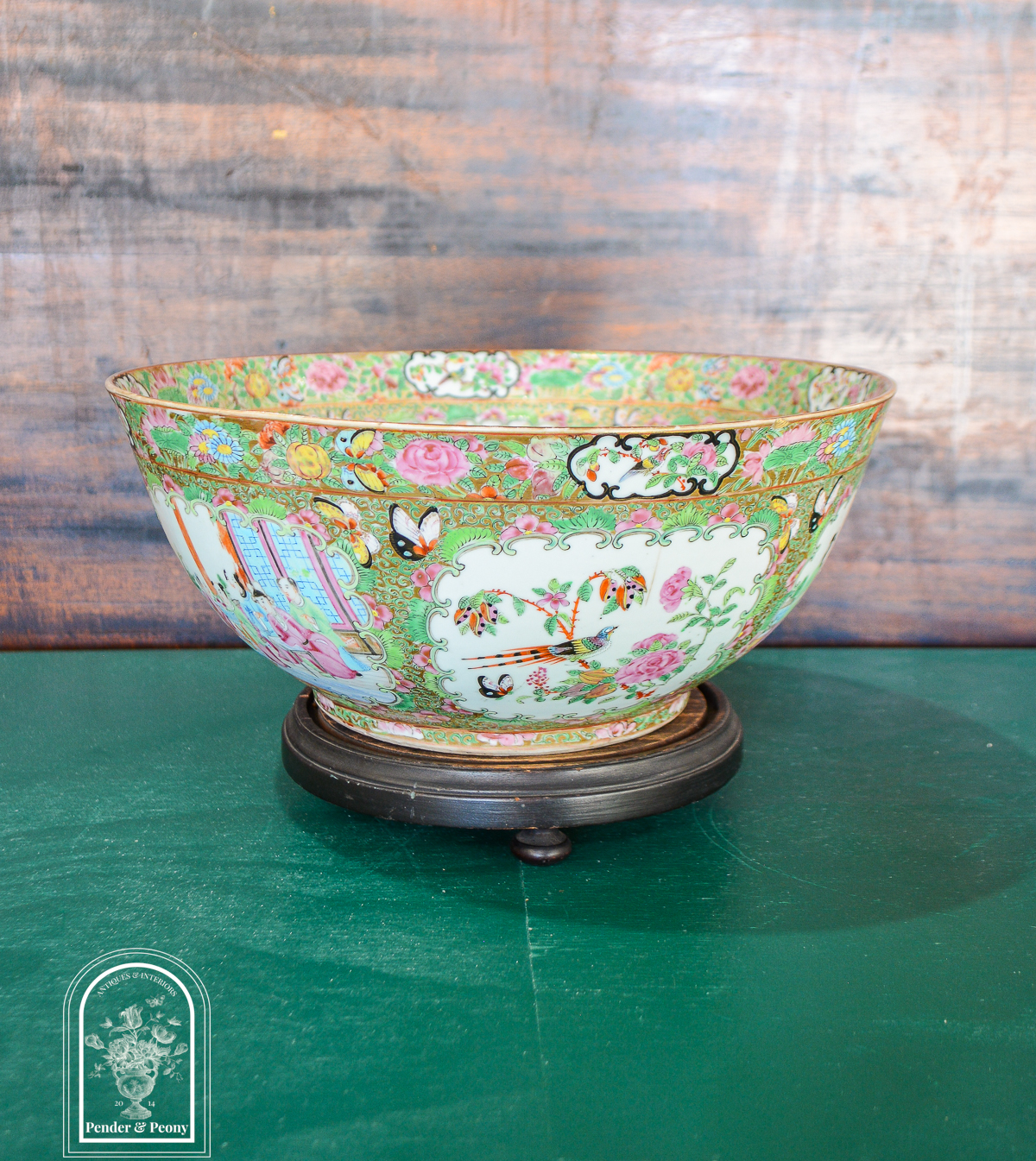 Rose Medallion punch bowl - antique