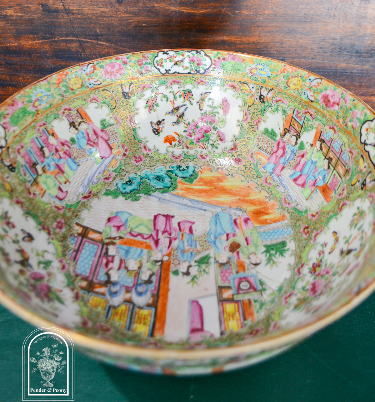 Rose Medallion punch bowl - antique