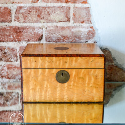 Satinwood box with ribbon grain