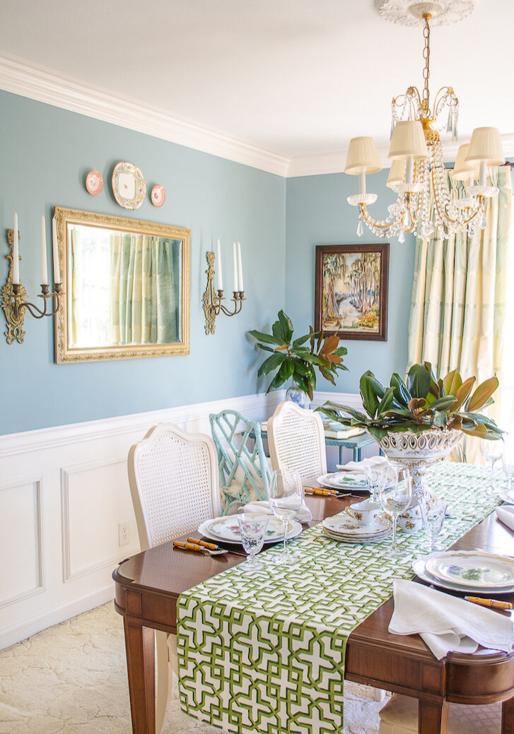 Traditional dining room in aqua and white with grandmillennial decor